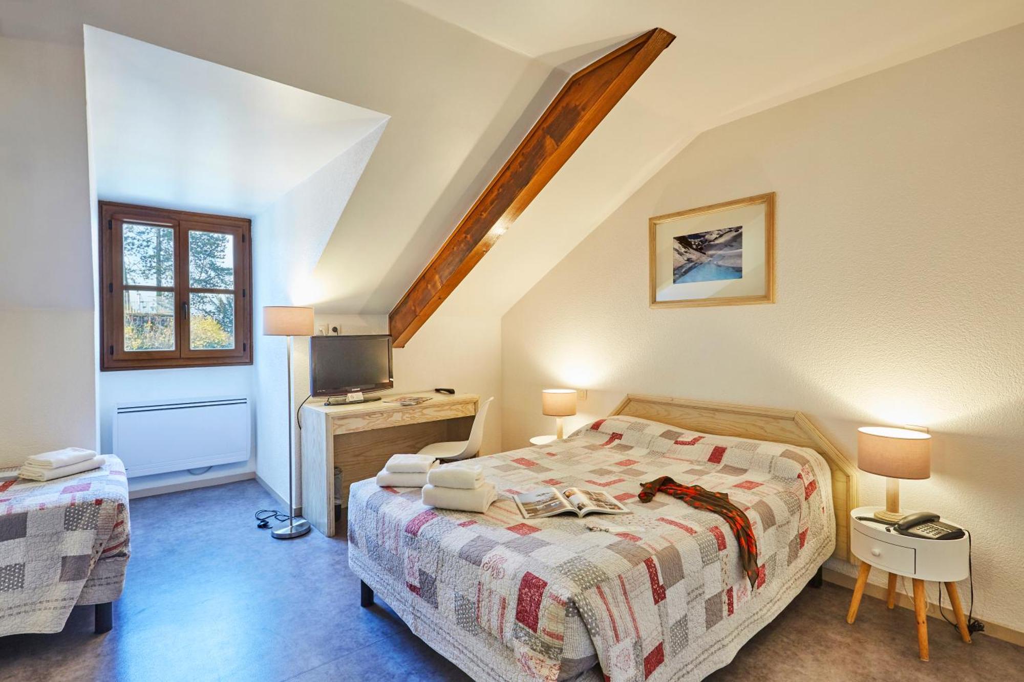 Cit'Hotel Le National Клюз Экстерьер фото